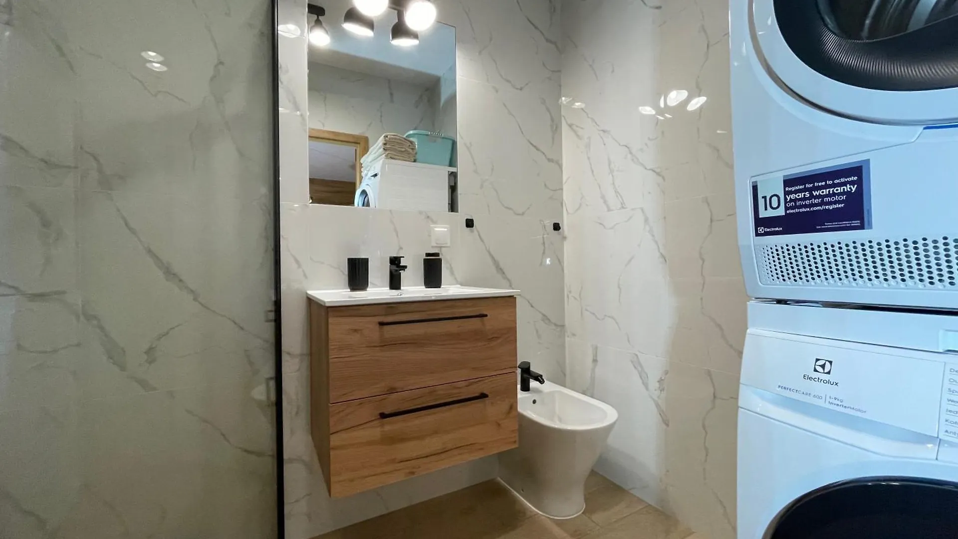 Apartament Superior Baltea 3 Rooms, 2 Bedrooms, Beach 800M, Air Condition! Gdańsk